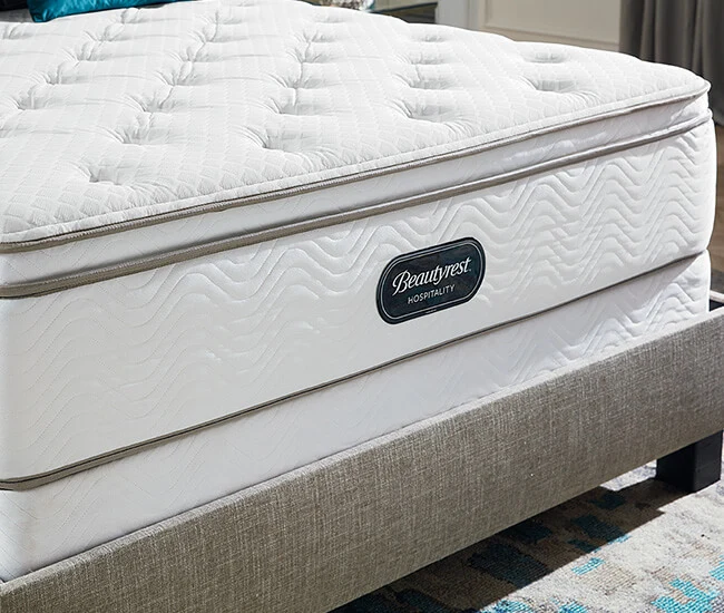 Beautyrest® WHG Silver Whisper™ Pillow Top - Image 3
